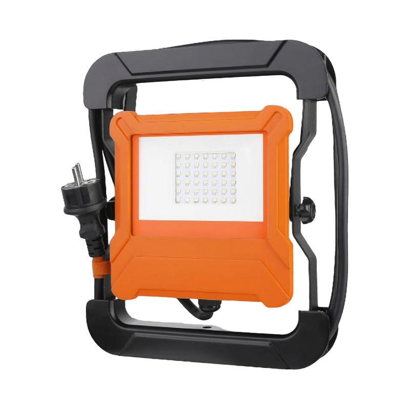 TBC Power-Outlet LED Work Light with Cable Reel & Socket TBC Power-Outlet LED Work Light with Cable Reel & Socket